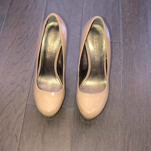 Aldo 6.5 37 nude patent leather platform pumps - Picture 2 of 4
